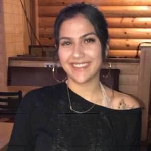 Meet your Posher, Angelica